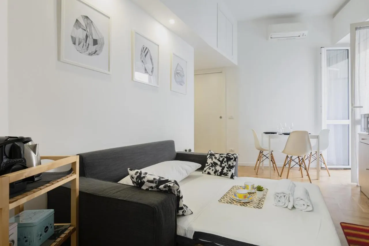 Easylife - Elegante Appartamento Sui Navigli Milaan Italië