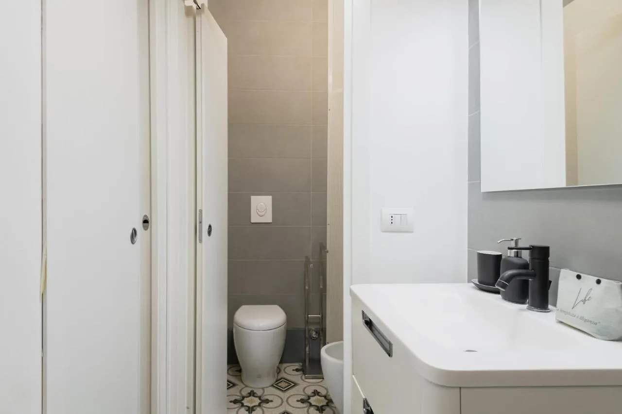 Easylife - Elegante Appartamento Sui Navigli Milaan Italië
