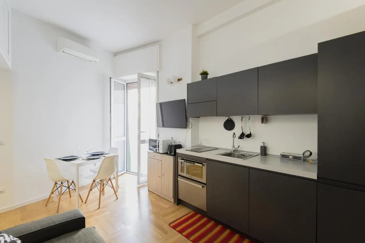 Easylife - Elegante Appartamento Sui Navigli Milaan